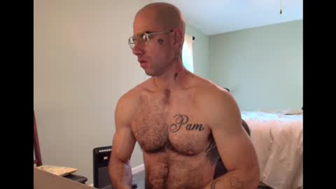 Snapshot of bam14680 chatting on December 22, 4:38 pm bam14680 online show from December 22, 4:38 pm