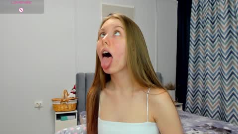 Kira online show from January 17, 11:51 pm