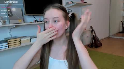 Kira online show from March 9, 2:15 am