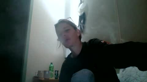 Snapshot of bamacpl80 chatting on January 23, 12:46 am bamacpl80 online show from January 23, 12:46 am