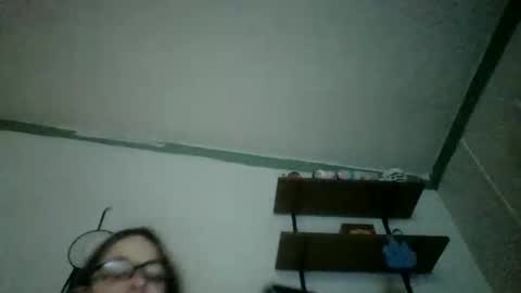 Snapshot of bamacpl80 chatting on January 14, 1:22 am bamacpl80 online show from January 14, 1:22 am