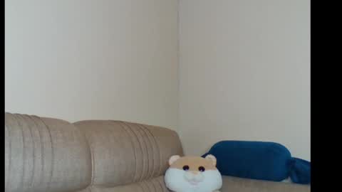 Bambi online show from July 28, 7:39 pm