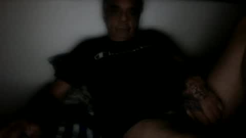 Snapshot of bambino6060 chatting on June 22, 4:20 am bambino6060 online show from June 22, 4:20 am