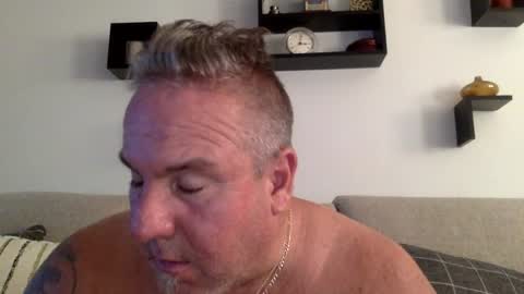 banana5289 online show from July 13, 8:00 pm