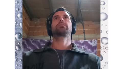 Snapshot of banana_argen_15 chatting on March 9, 10:08 pm Ezequiel online show from March 9, 10:08 pm