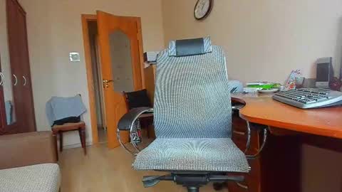 Snapshot of banana_skinny_boy chatting on February 11, 10:09 am BananaBoy online show from February 11, 10:09 am