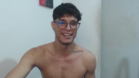 Snapshot of banban_fox chatting on May 20, 12:44 pm Ban Fox online show from May 20, 12:44 pm