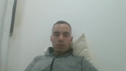 Snapshot of bape42 chatting on February 8, 2:59 am Bape online show from February 8, 2:59 am