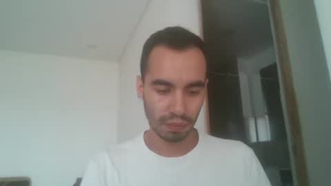 Snapshot of bape42 chatting on April 9, 6:57 pm Bape online show from April 9, 6:57 pm