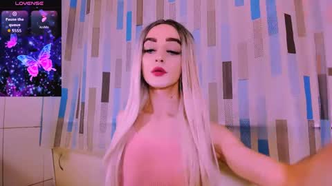 Barbara Blossom online show from April 15, 10:22 am