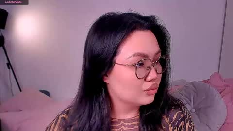 Barbie Kim online show from May 23, 2:17 am