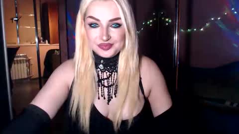 Victoria online show from May 24, 4:17 am