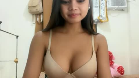 Snapshot of barbie_fuckdoll chatting on July 14, 8:03 pm barbie_fuckdoll online show from July 14, 8:03 pm
