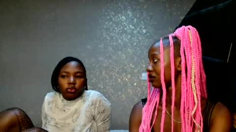 Snapshot of barbie_pixie chatting on July 29, 10:08 pm Barbie online show from July 29, 10:08 pm