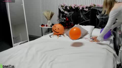 Barbie Staze online show from October 26, 2:17 am