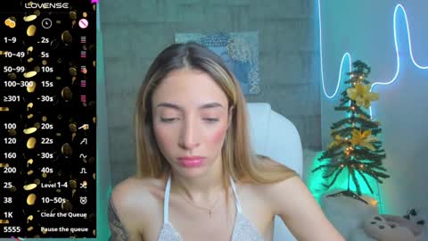 Snapshot of barbiie_scoth chatting on December 4, 11:02 pm Barbie Scot online show from December 4, 11:02 pm