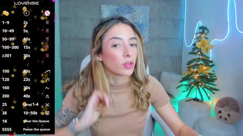 Snapshot of barbiie_scoth chatting on December 13, 6:59 pm Barbie Scot online show from December 13, 6:59 pm