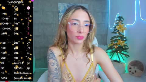 Snapshot of barbiie_scoth chatting on December 14, 8:51 pm Barbie Scot online show from December 14, 8:51 pm