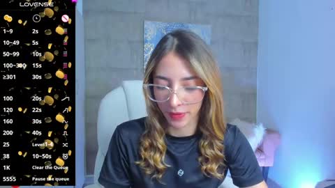 Snapshot of barbiie_scoth chatting on February 11, 8:42 pm Barbie Scot online show from February 11, 8:42 pm