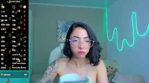 Snapshot of barbiie_scoth chatting on October 4, 11:58 pm Barbie Scot online show from October 4, 11:58 pm