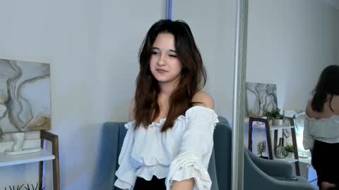 Snapshot of barbramcknight chatting on February 28, 1:12 pm Darby online show from February 28, 1:12 pm