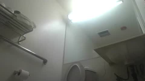 Snapshot of barniemay1 chatting on February 5, 8:00 am barniemay1 online show from February 5, 8:00 am