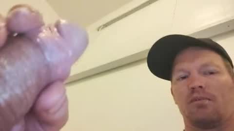 Snapshot of barniemay1 chatting on October 16, 10:05 am barniemay1 online show from October 16, 10:05 am