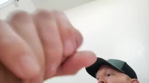 barniemay1 online show from December 3, 7:01 pm