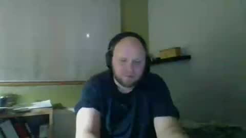 Snapshot of bart_poland chatting on June 20, 10:01 pm bart_poland online show from June 20, 10:01 pm