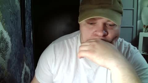 Snapshot of basi_look chatting on February 14, 6:45 am basi_look online show from February 14, 6:45 am