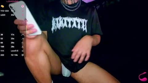 Snapshot of bastian66_ chatting on May 29, 12:52 am bastian66_ online show from May 29, 12:52 am