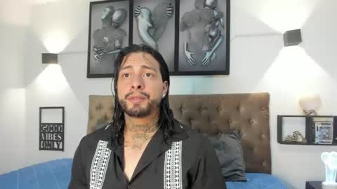 Snapshot of bastian_jones1 chatting on July 20, 3:10 am bastian_jones1 online show from July 20, 3:10 am