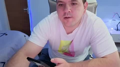 Snapshot of basystem8 chatting on July 7, 6:47 am BASY online show from July 7, 6:47 am