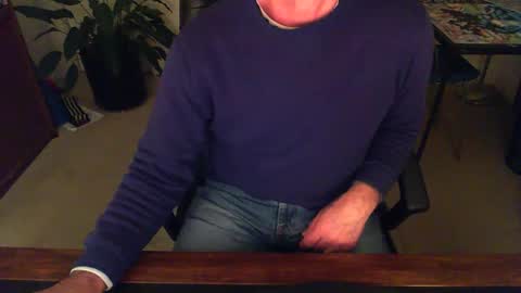 Snapshot of batebro13 chatting on February 5, 1:44 pm BateBro13 online show from February 5, 1:44 pm