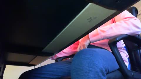 Snapshot of batebro13 chatting on September 27, 2:33 pm BateBro13 online show from September 27, 2:33 pm