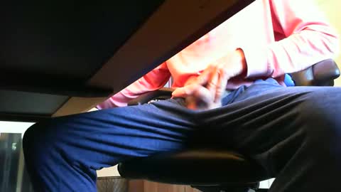 BateBro13 online show from April 18, 5:17 pm