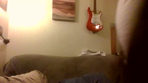 bater420360 online show from April 5, 9:39 am