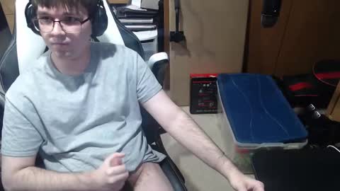 Ricky online show from February 16, 9:16 pm