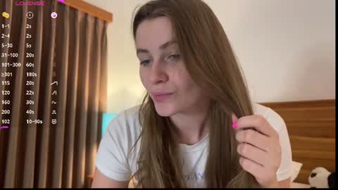 Snapshot of batewithkate chatting on July 18, 11:19 pm Katrin online show from July 18, 11:19 pm
