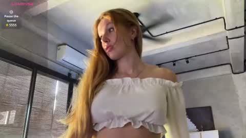 Snapshot of battyredhair chatting on June 20, 2:25 am Battyredhair online show from June 20, 2:25 am