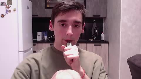 Snapshot of baxterss chatting on February 15, 10:52 pm BAXTER online show from February 15, 10:52 pm