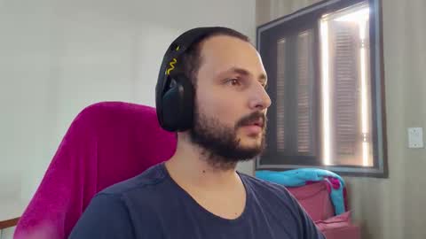 Snapshot of baxxline chatting on February 12, 7:09 pm Baxxline online show from February 12, 7:09 pm