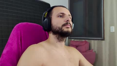 Snapshot of baxxline chatting on February 21, 7:53 am Baxxline online show from February 21, 7:53 am