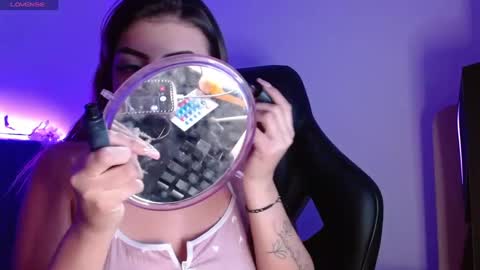 bay_babe online show from February 1, 1:23 am