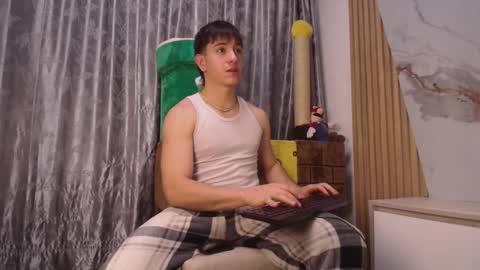 Bayron online show from January 11, 2:05 am