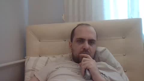 Snapshot of bayto chatting on February 3, 11:09 am bayto online show from February 3, 11:09 am