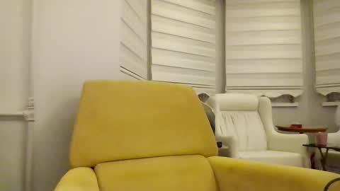 Snapshot of bayto chatting on October 6, 7:44 pm bayto online show from October 6, 7:44 pm