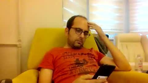 Snapshot of bayto chatting on October 19, 2:40 pm bayto online show from October 19, 2:40 pm