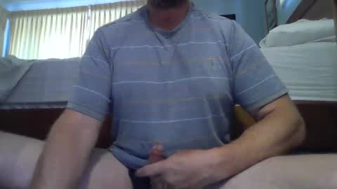 Snapshot of bazooka76 chatting on January 27, 8:49 pm bazooka76 online show from January 27, 8:49 pm