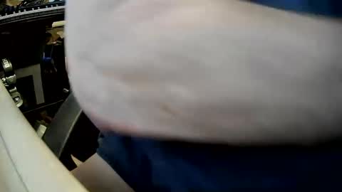 Snapshot of bb5199bb chatting on February 3, 12:04 am bb5199bb online show from February 3, 12:04 am